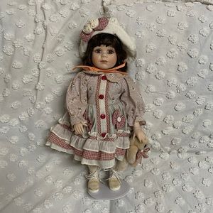 Vintage Collectable Tuss Doll